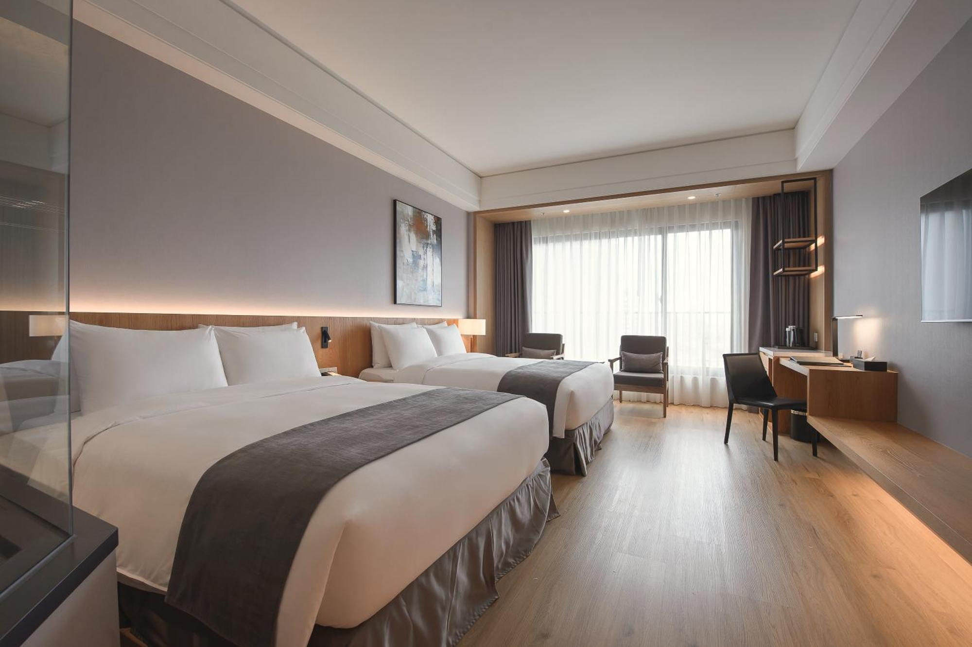 Grand Banyan Hotel Тайнань Екстер'єр фото